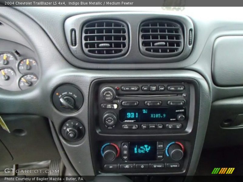 Indigo Blue Metallic / Medium Pewter 2004 Chevrolet TrailBlazer LS 4x4