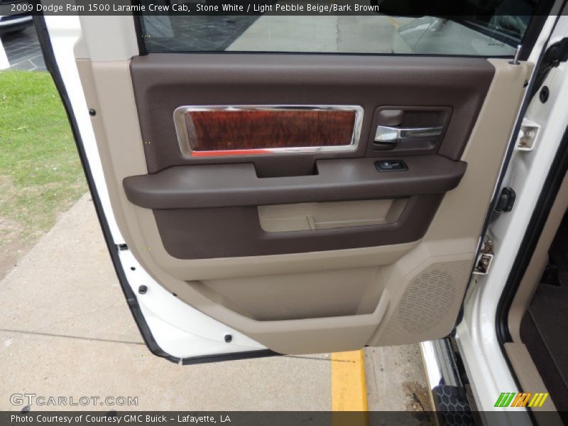 Stone White / Light Pebble Beige/Bark Brown 2009 Dodge Ram 1500 Laramie Crew Cab