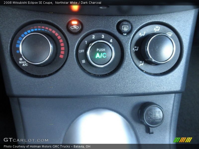 Northstar White / Dark Charcoal 2008 Mitsubishi Eclipse SE Coupe