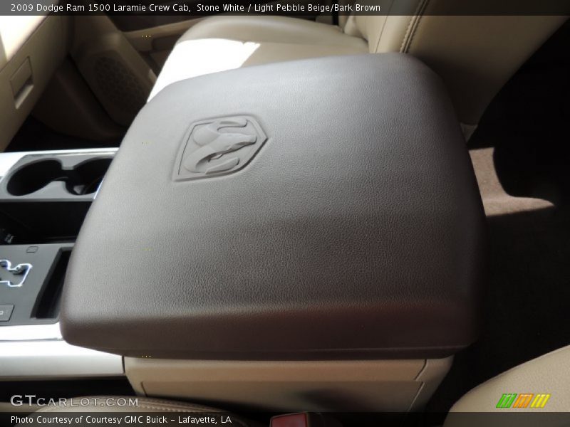 Stone White / Light Pebble Beige/Bark Brown 2009 Dodge Ram 1500 Laramie Crew Cab