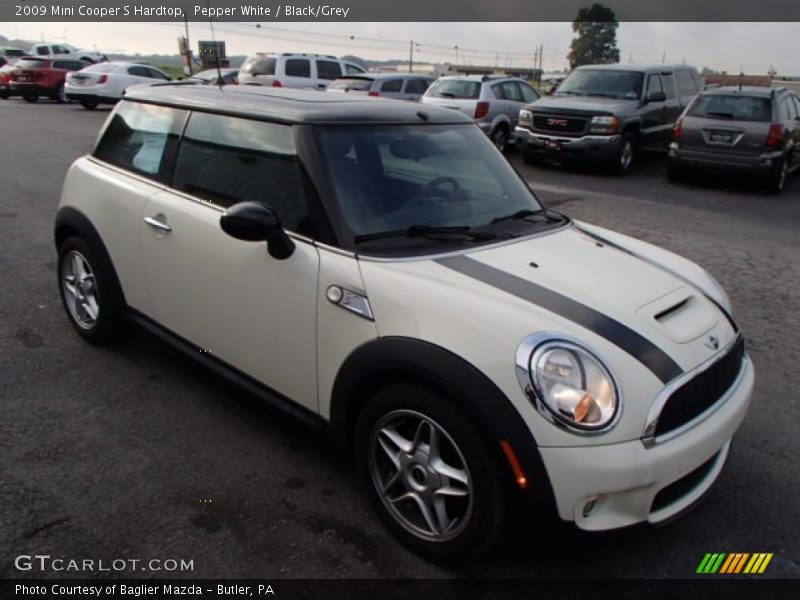 Pepper White / Black/Grey 2009 Mini Cooper S Hardtop