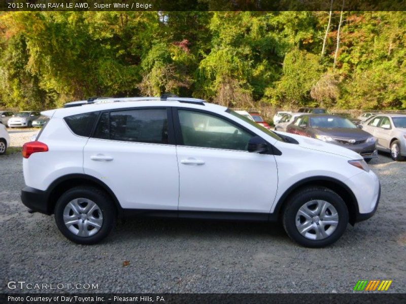 Super White / Beige 2013 Toyota RAV4 LE AWD