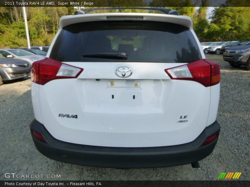 Super White / Beige 2013 Toyota RAV4 LE AWD