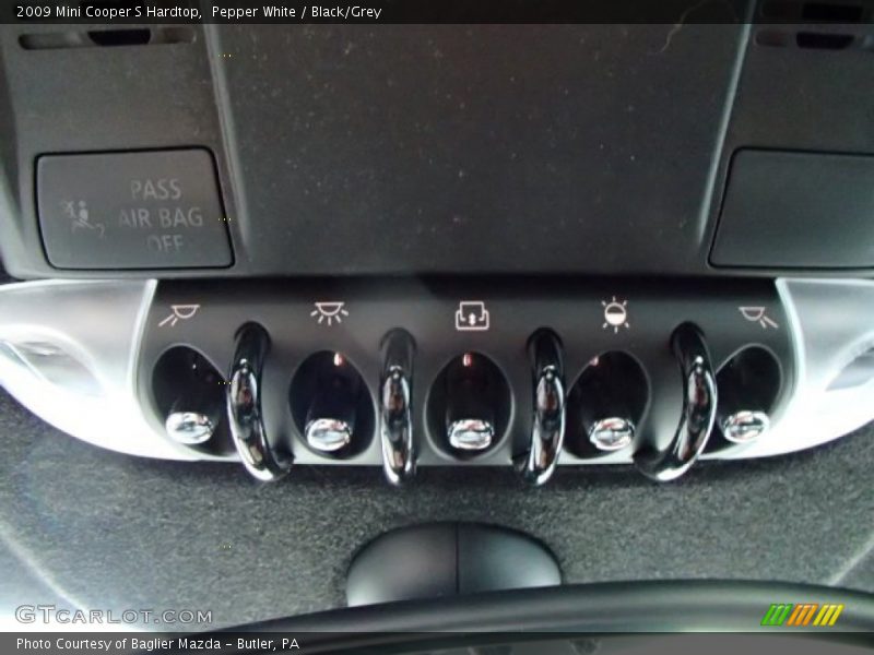 Pepper White / Black/Grey 2009 Mini Cooper S Hardtop