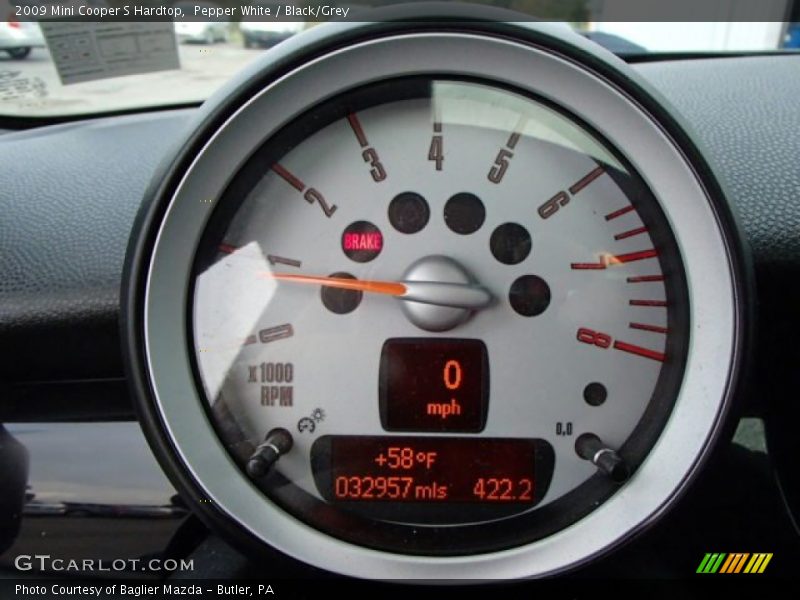 Pepper White / Black/Grey 2009 Mini Cooper S Hardtop