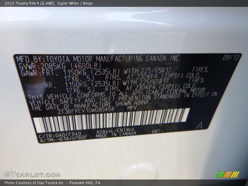 Super White / Beige 2013 Toyota RAV4 LE AWD