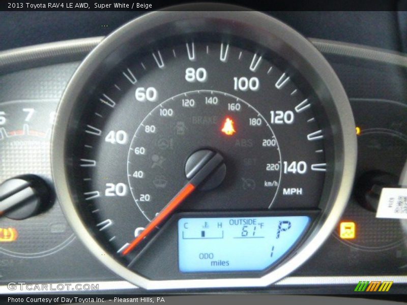 Super White / Beige 2013 Toyota RAV4 LE AWD