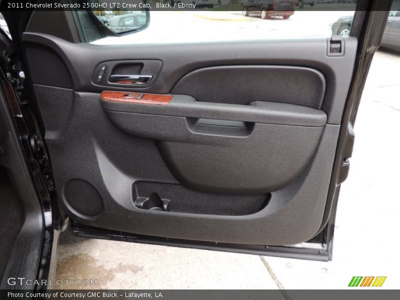 Black / Ebony 2011 Chevrolet Silverado 2500HD LTZ Crew Cab
