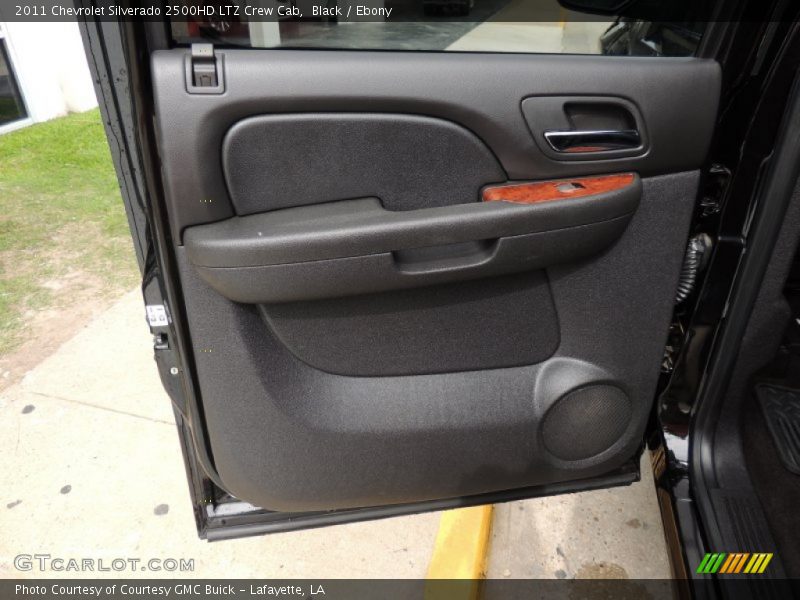 Black / Ebony 2011 Chevrolet Silverado 2500HD LTZ Crew Cab