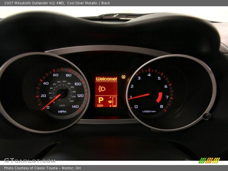 Cool Silver Metallic / Black 2007 Mitsubishi Outlander XLS 4WD