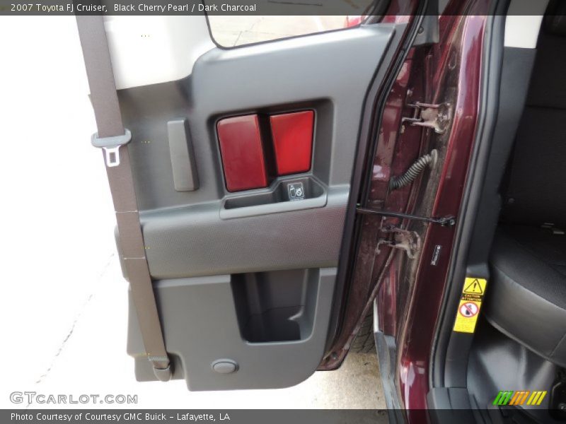 Black Cherry Pearl / Dark Charcoal 2007 Toyota FJ Cruiser