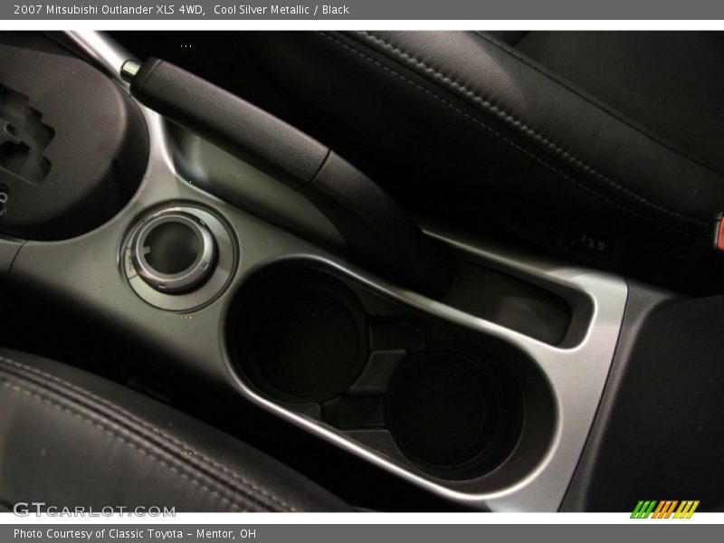 Cool Silver Metallic / Black 2007 Mitsubishi Outlander XLS 4WD