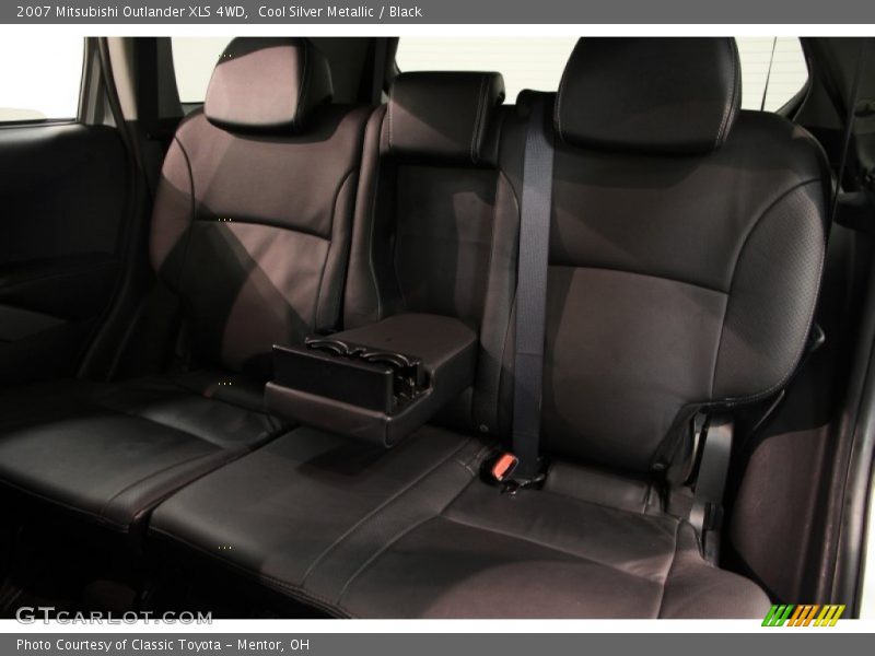 Cool Silver Metallic / Black 2007 Mitsubishi Outlander XLS 4WD