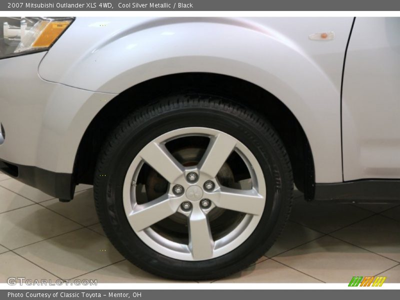 Cool Silver Metallic / Black 2007 Mitsubishi Outlander XLS 4WD