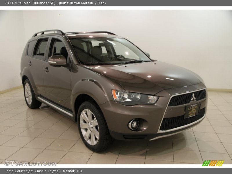 Quartz Brown Metallic / Black 2011 Mitsubishi Outlander SE