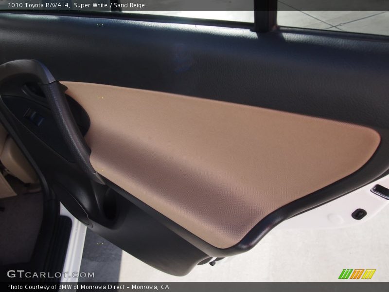 Super White / Sand Beige 2010 Toyota RAV4 I4