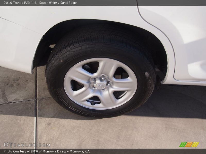 Super White / Sand Beige 2010 Toyota RAV4 I4