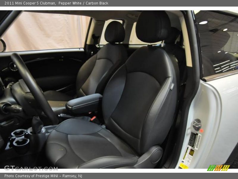 Pepper White / Carbon Black 2011 Mini Cooper S Clubman