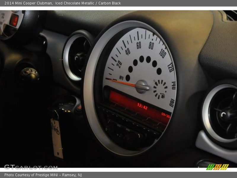 Iced Chocolate Metallic / Carbon Black 2014 Mini Cooper Clubman