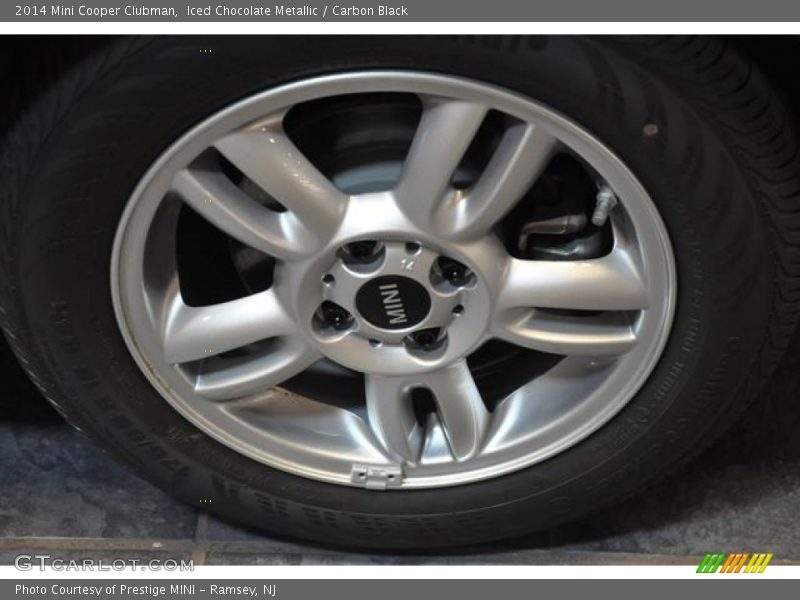 Iced Chocolate Metallic / Carbon Black 2014 Mini Cooper Clubman
