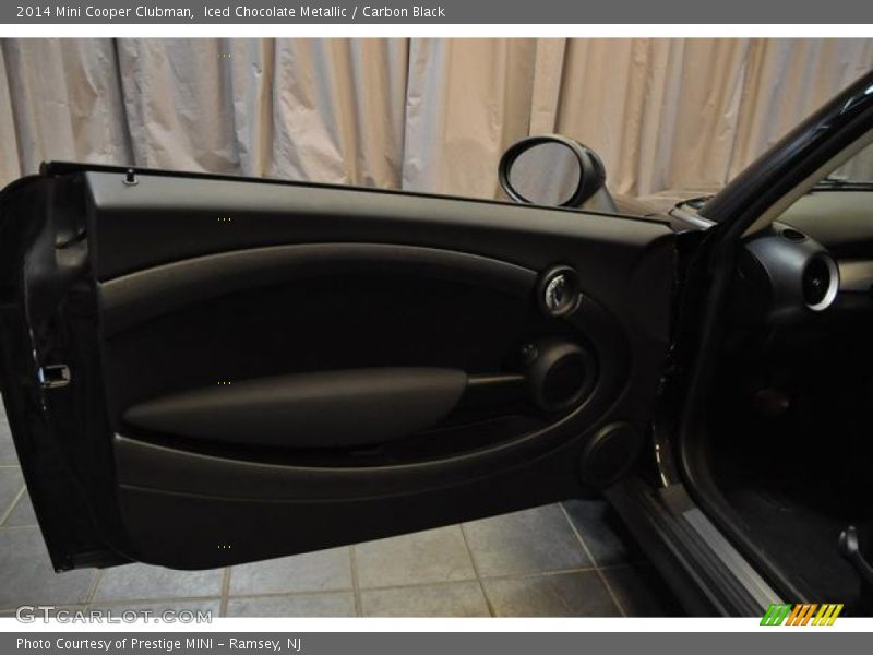 Iced Chocolate Metallic / Carbon Black 2014 Mini Cooper Clubman