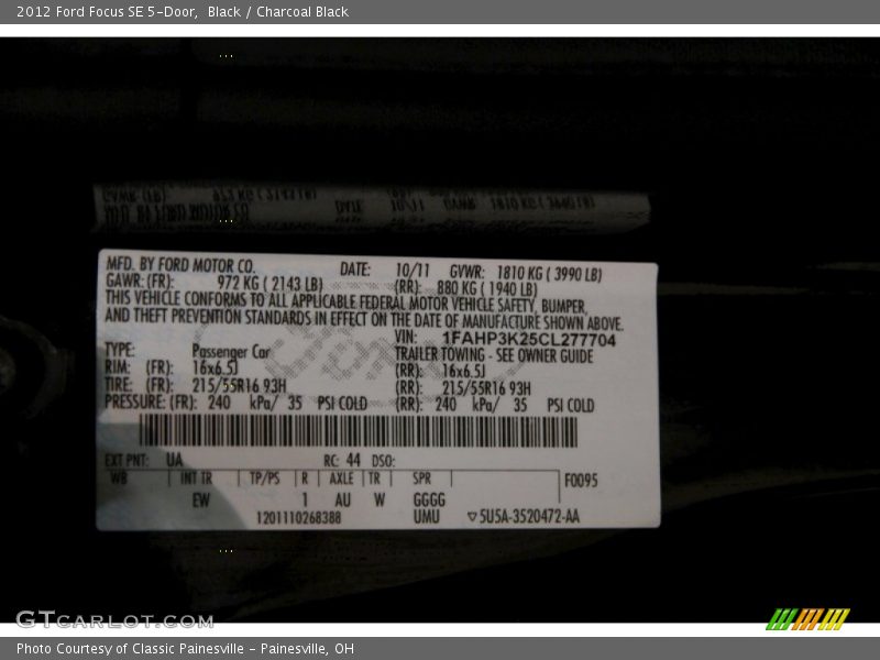 Black / Charcoal Black 2012 Ford Focus SE 5-Door