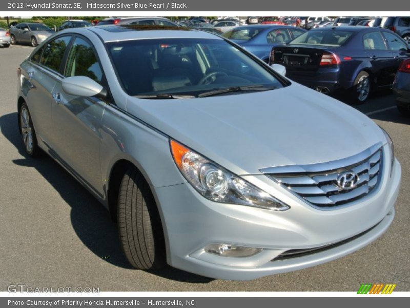 Iridescent Silver Blue Pearl / Black 2013 Hyundai Sonata SE