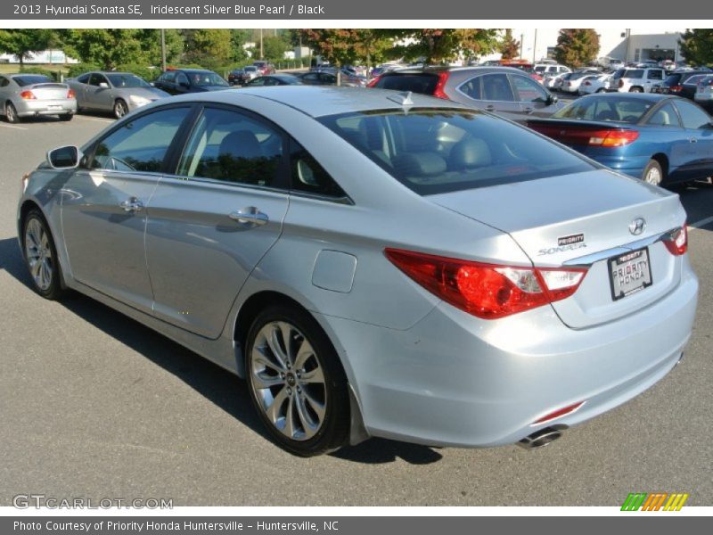 Iridescent Silver Blue Pearl / Black 2013 Hyundai Sonata SE