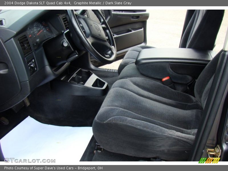 Graphite Metallic / Dark Slate Gray 2004 Dodge Dakota SLT Quad Cab 4x4