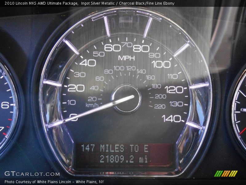 Ingot Silver Metallic / Charcoal Black/Fine Line Ebony 2010 Lincoln MKS AWD Ultimate Package