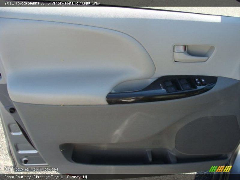 Silver Sky Metallic / Light Gray 2011 Toyota Sienna LE