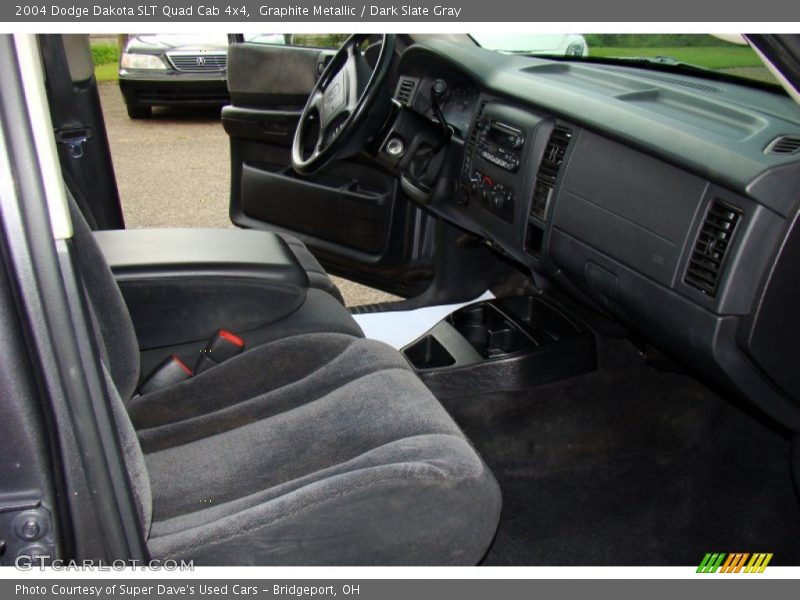Graphite Metallic / Dark Slate Gray 2004 Dodge Dakota SLT Quad Cab 4x4