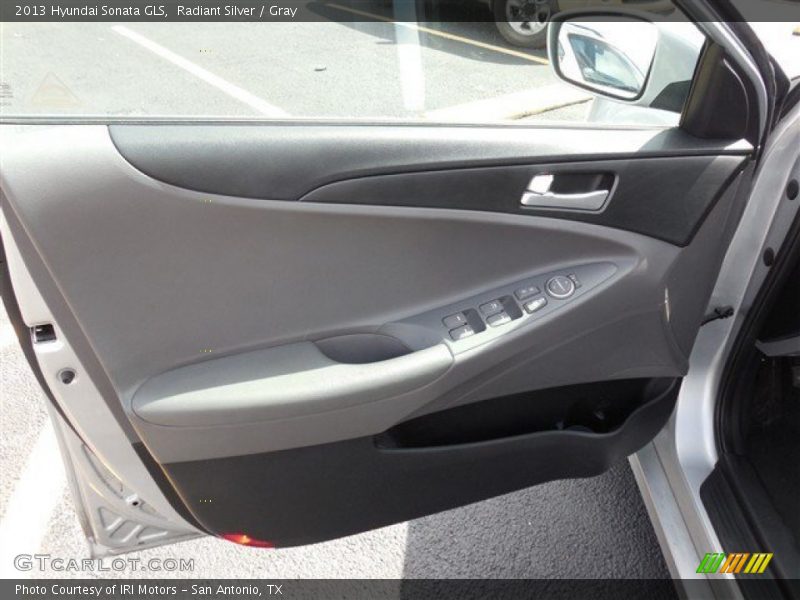 Radiant Silver / Gray 2013 Hyundai Sonata GLS