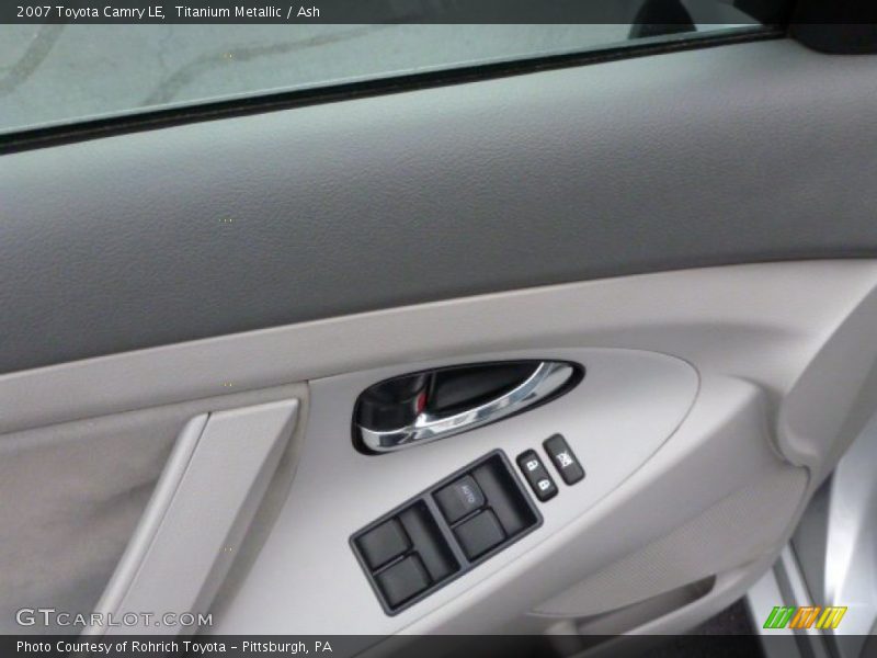 Titanium Metallic / Ash 2007 Toyota Camry LE