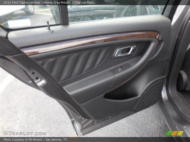 Sterling Gray Metallic / Charcoal Black 2013 Ford Taurus Limited
