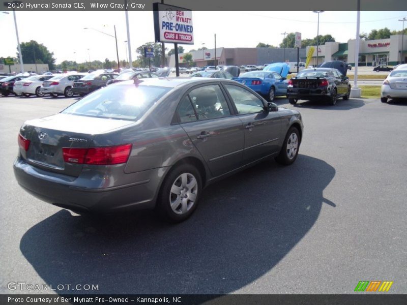 Willow Gray / Gray 2010 Hyundai Sonata GLS