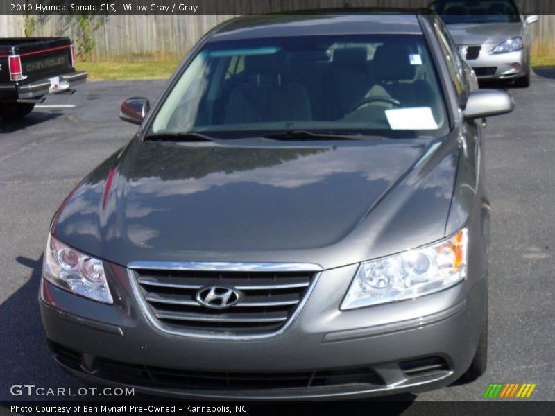 Willow Gray / Gray 2010 Hyundai Sonata GLS