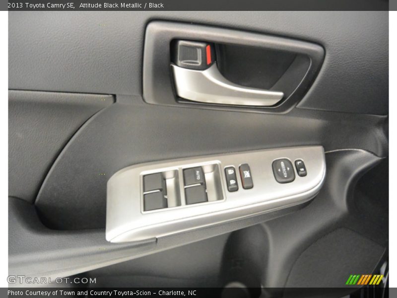 Attitude Black Metallic / Black 2013 Toyota Camry SE