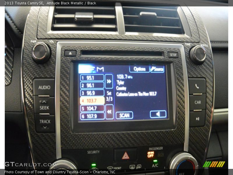 Attitude Black Metallic / Black 2013 Toyota Camry SE