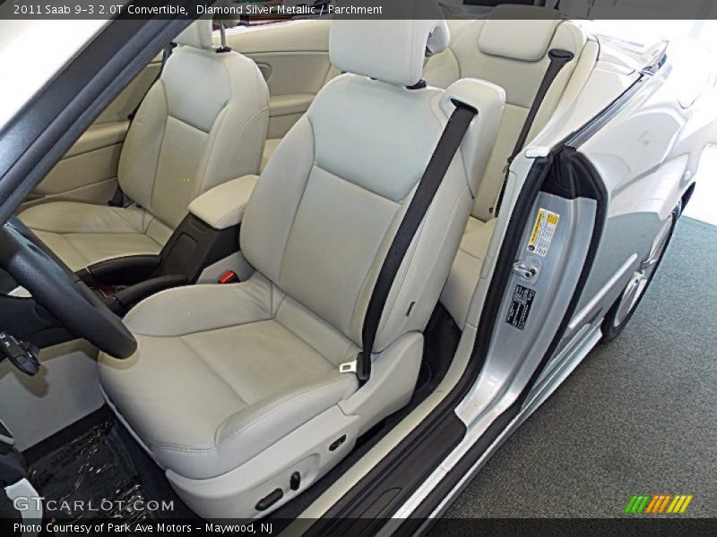 Diamond Silver Metallic / Parchment 2011 Saab 9-3 2.0T Convertible