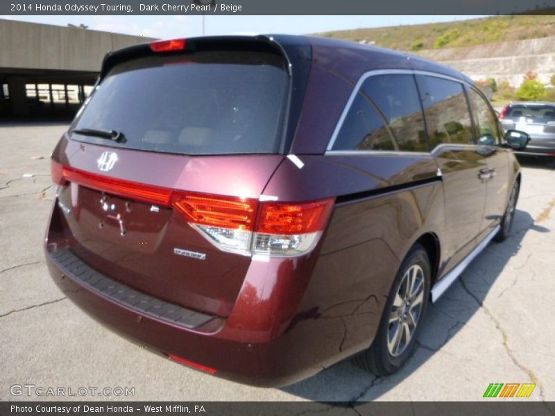 Dark Cherry Pearl / Beige 2014 Honda Odyssey Touring