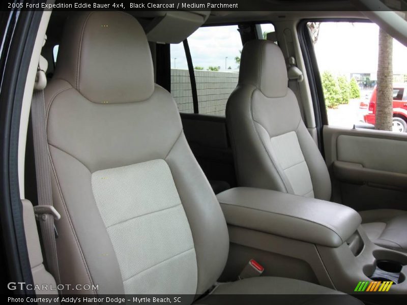 Black Clearcoat / Medium Parchment 2005 Ford Expedition Eddie Bauer 4x4