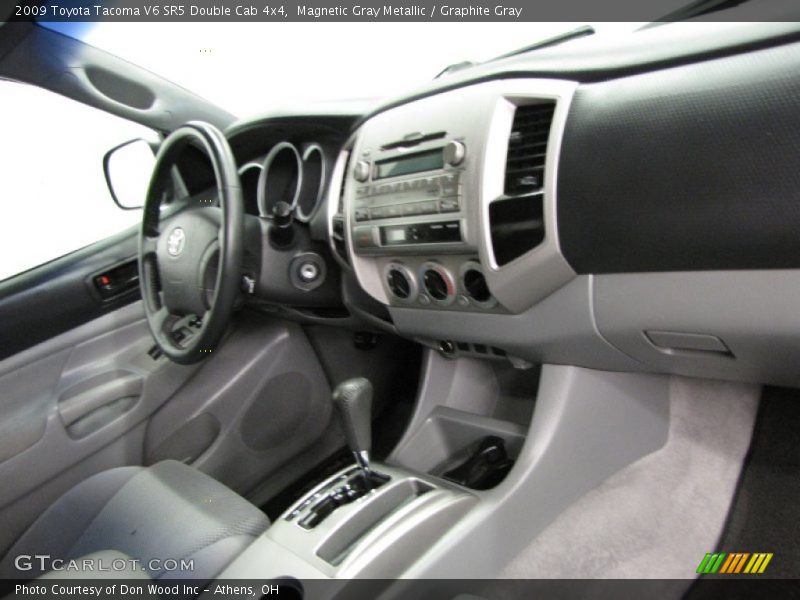 Magnetic Gray Metallic / Graphite Gray 2009 Toyota Tacoma V6 SR5 Double Cab 4x4