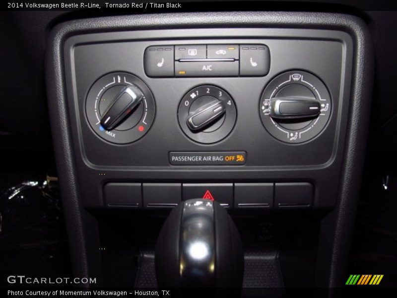 Tornado Red / Titan Black 2014 Volkswagen Beetle R-Line