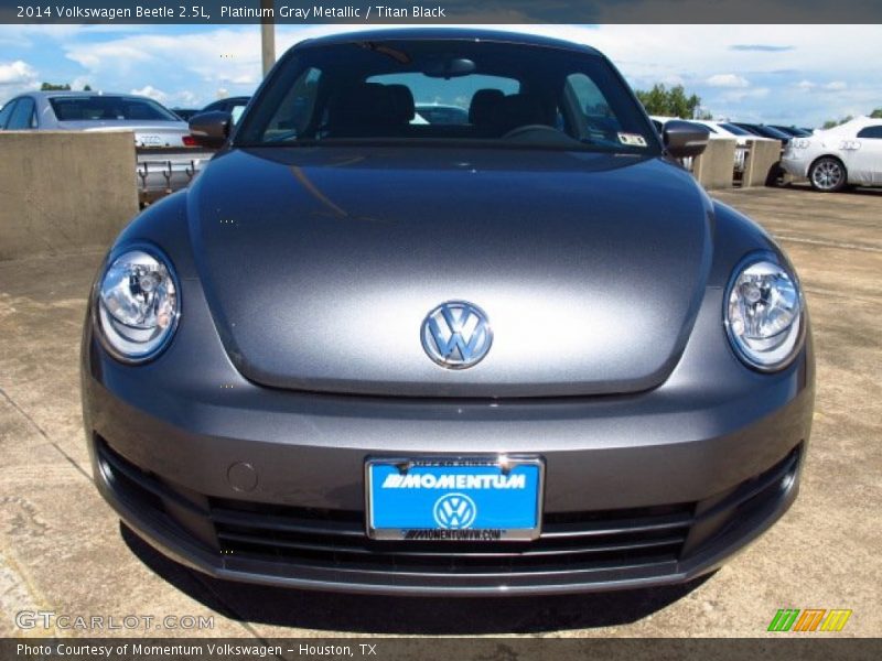 Platinum Gray Metallic / Titan Black 2014 Volkswagen Beetle 2.5L
