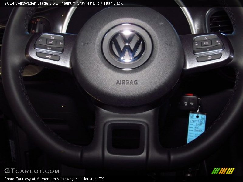 Platinum Gray Metallic / Titan Black 2014 Volkswagen Beetle 2.5L