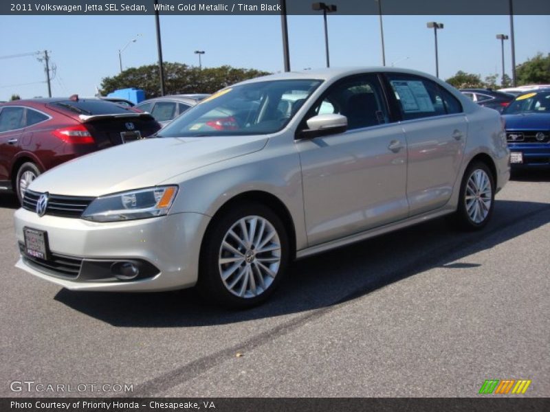 White Gold Metallic / Titan Black 2011 Volkswagen Jetta SEL Sedan