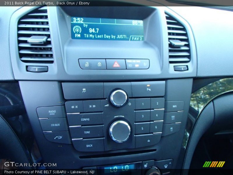 Black Onyx / Ebony 2011 Buick Regal CXL Turbo