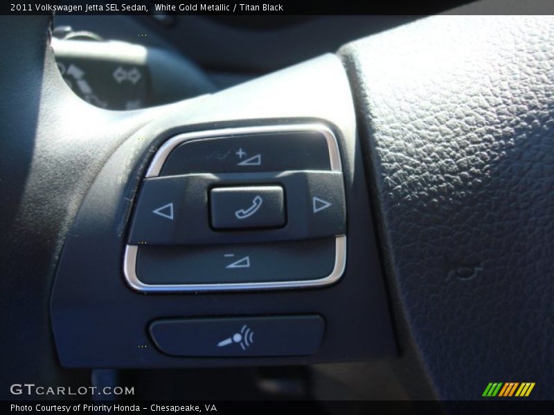 White Gold Metallic / Titan Black 2011 Volkswagen Jetta SEL Sedan