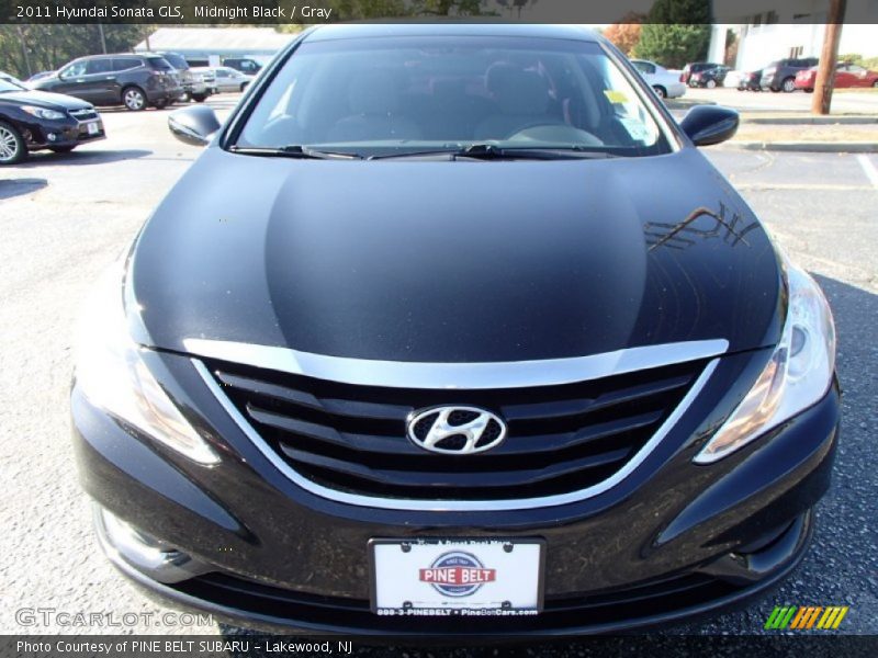 Midnight Black / Gray 2011 Hyundai Sonata GLS